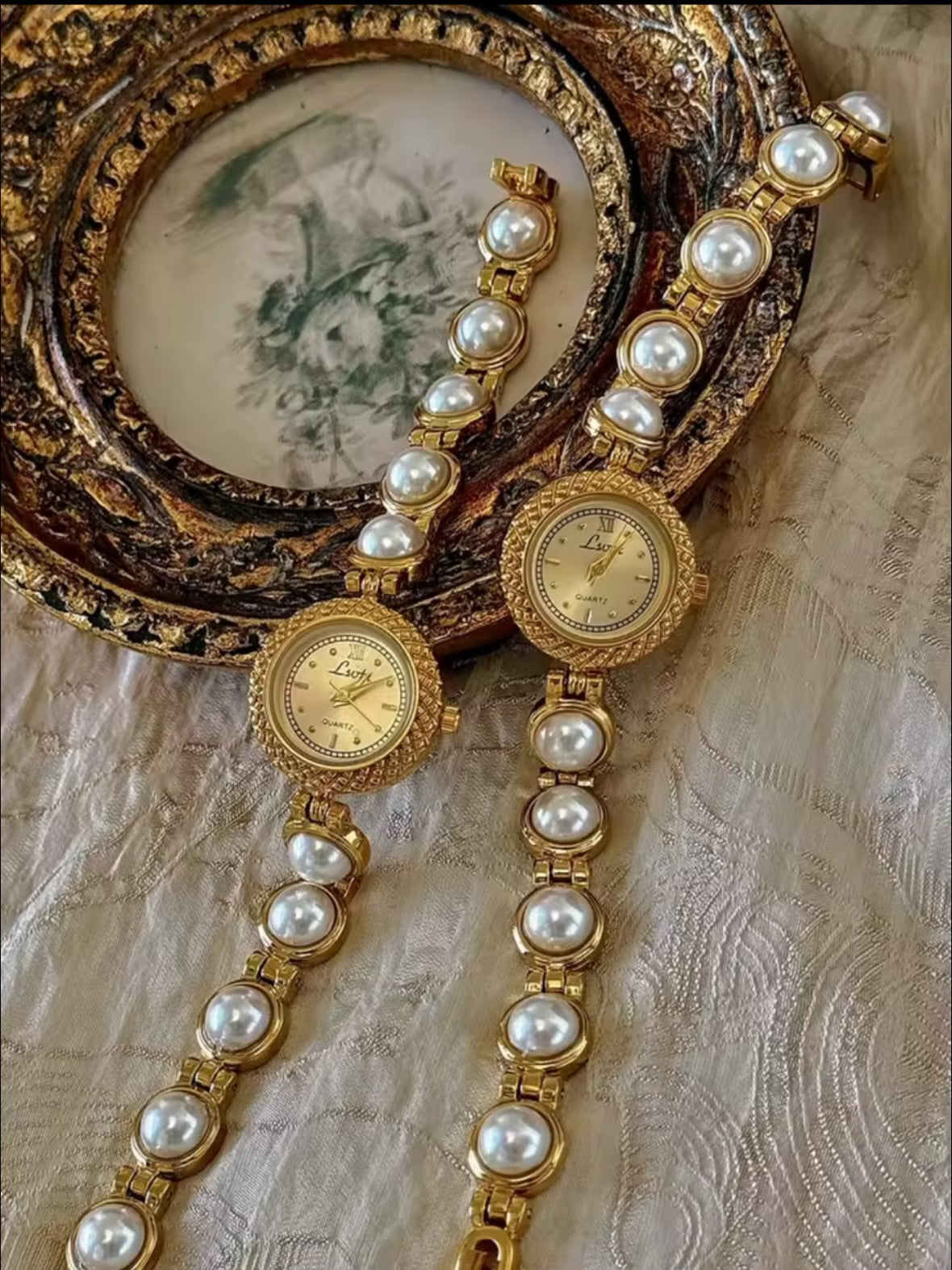 Venezia - Regal Pearl Bezel Watch
