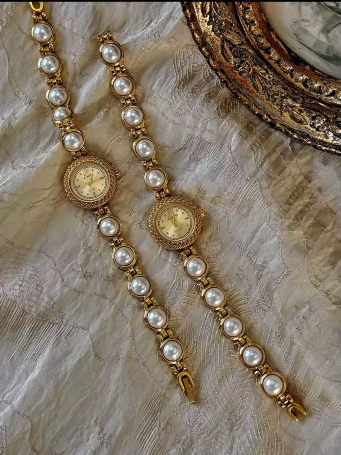 Venezia - Regal Pearl Bezel Watch