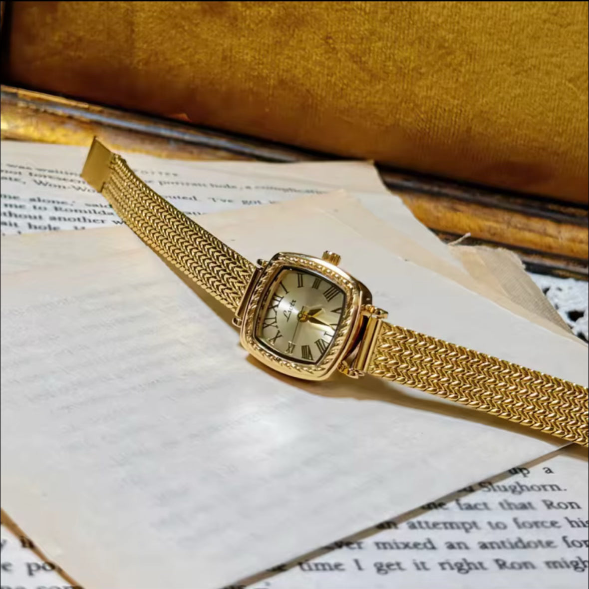 Brera - Woven Chain Watch