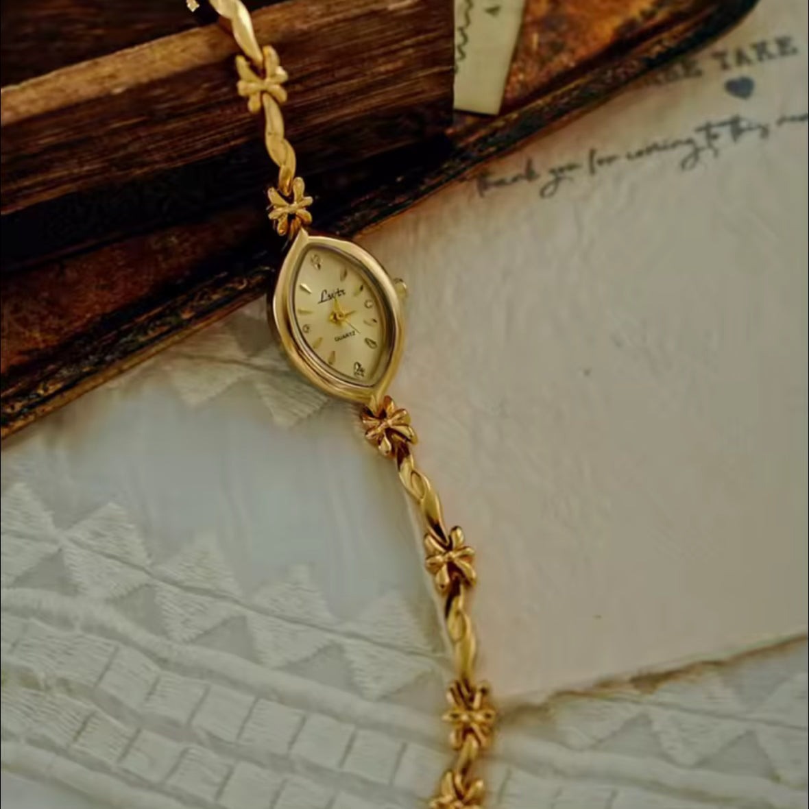 Fiorella - Petal Link Watch